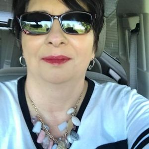 Meet your Posher, Vonda